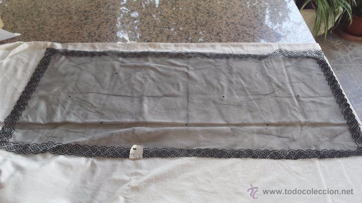 Antig&uuml;edades: antigua mantilla espa&ntilde;ola rectangular, a estrenar - Foto 1