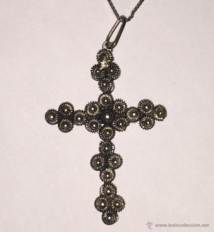 Antig&uuml;edades: Preciosa cruz con cadena de plata - Foto 1