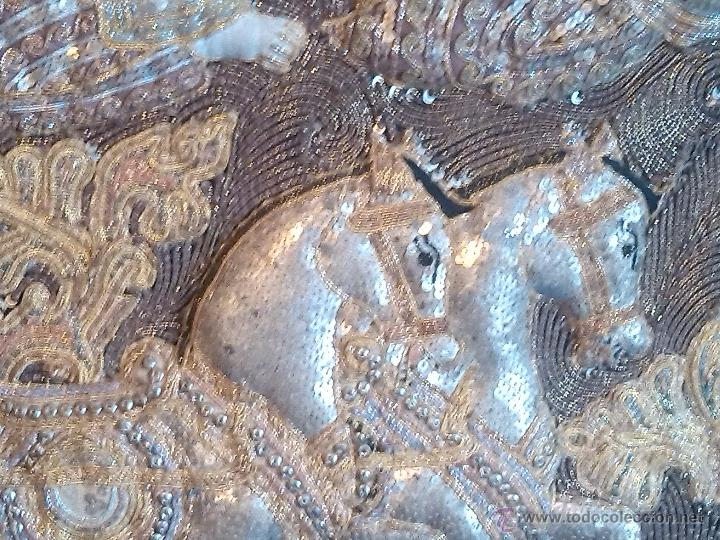 Antig&uuml;edades: TAPIZ TAILANDES CON RELIEVES - Foto 3