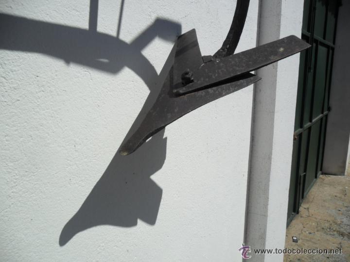 Antig&uuml;edades: ARADO EN HIERRO DE FORJA ANTIGUO - Foto 5