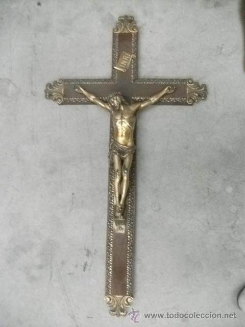 Antig&uuml;edades: CRUCIFIJO GRANDE DE BRONCE - Foto 1