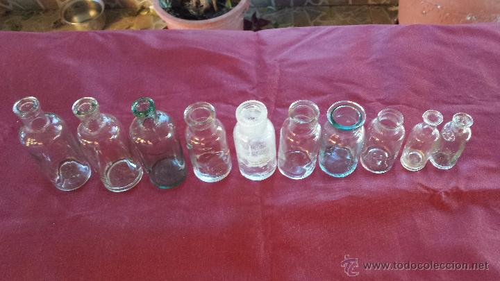 Antig&uuml;edades: antiguo lote de botella de cristal transparente. - Foto 2