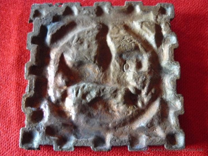 Antig&uuml;edades: RELIEVE EN BRONCE DE SANT JORDI - Foto 3
