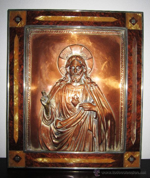 Antig&uuml;edades: CUADRO SAGRADO CORAZ&Oacute;N DE COBRE, CON MARCO DE &Eacute;POCA - Foto 1