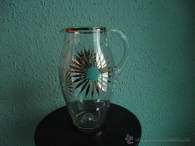 Antig&uuml;edades: Antigua jarra de cristal - Foto 1