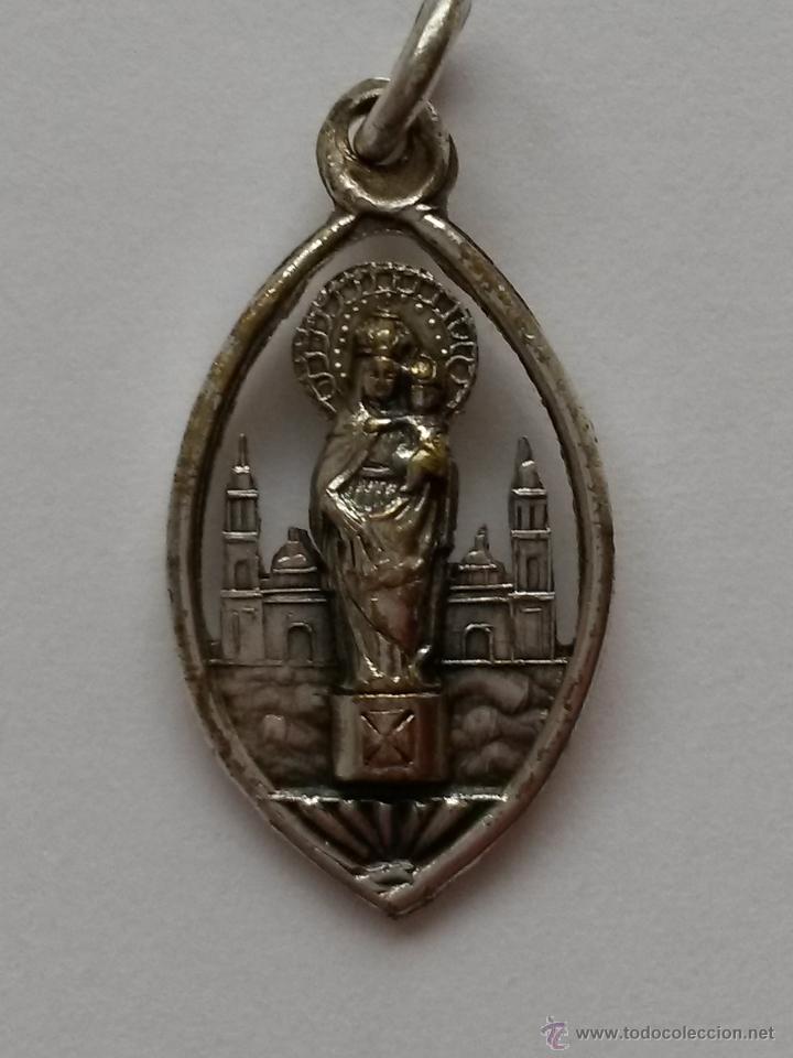 Antig&uuml;edades: Medalla ,de la virgen del pilar de 2,3 x 1,3 cms - Foto 2