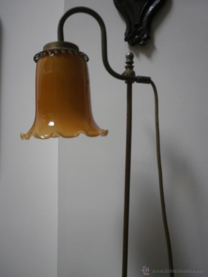Antig&uuml;edades: L&aacute;mpara de mesa - Foto 2