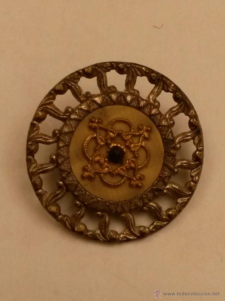Antig&uuml;edades: Boton antiguo de 3,3 cms de diametro - Foto 1