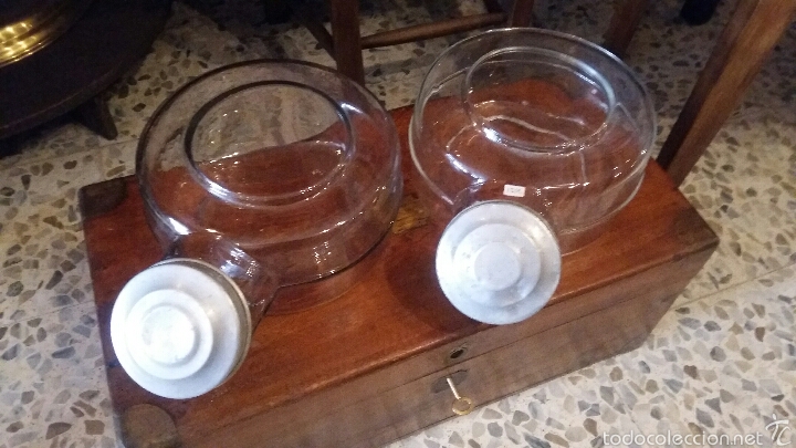 Antig&uuml;edades: Antigua caramelera - Foto 3