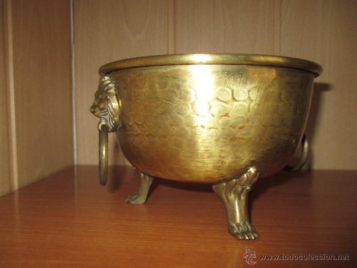 Antig&uuml;edades: RECIPIENTE DE LATON - Foto 2