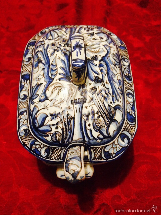 Antig&uuml;edades: Sopera de cer&aacute;mica tipo Talavera - Foto 2