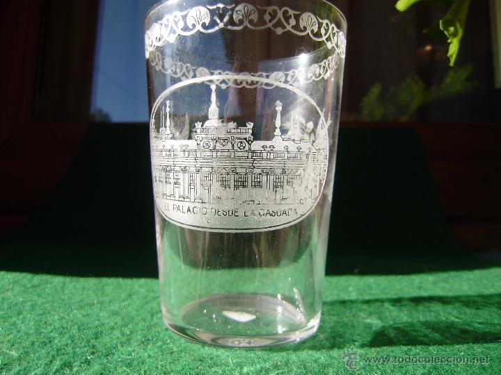 Antig&uuml;edades: Vaso de vidrio Rdo.de la Granja.La Granja. - Foto 2