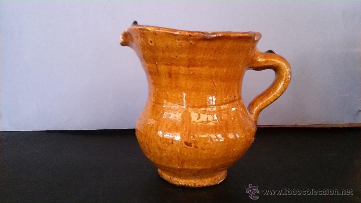 Antig&uuml;edades: Jarra tosca de esmalte melado - Foto 1