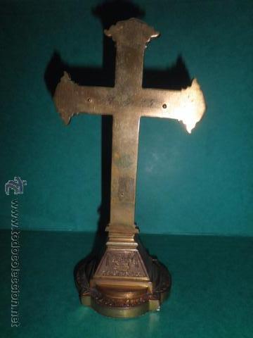 Antig&uuml;edades: CRUCIFIJO DE BRONCE (19 cms.) - Foto 3