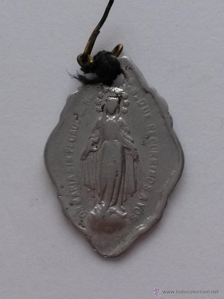 Antig&uuml;edades: Medalla ,virgen inmaculada de 2,8 x 1,9 cms - Foto 1