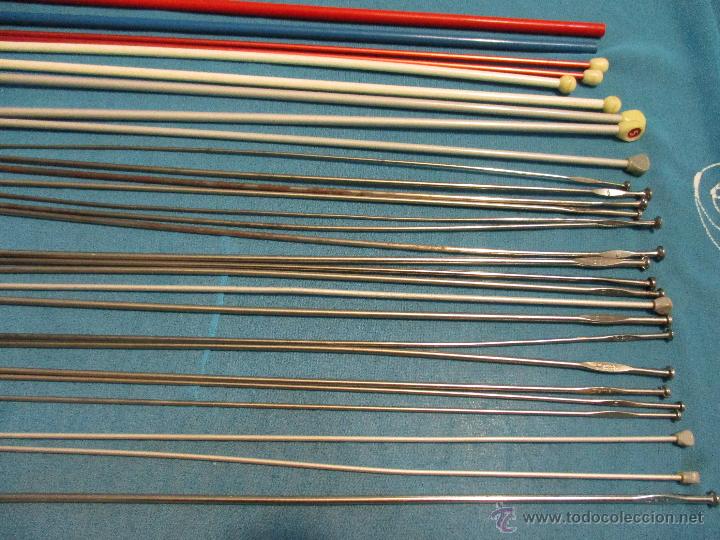 Antig&uuml;edades: 28 AGUJAS DE TEJER CON AMBAS MANOS - Foto 2