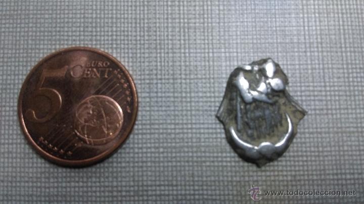 Antig&uuml;edades: Trozo de Antigua Medalla Religiosa Plata - Foto 1