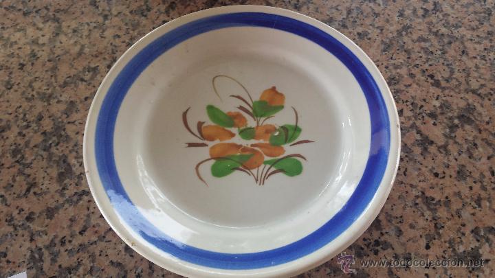 Antig&uuml;edades: antiguo plato de manises - Foto 1