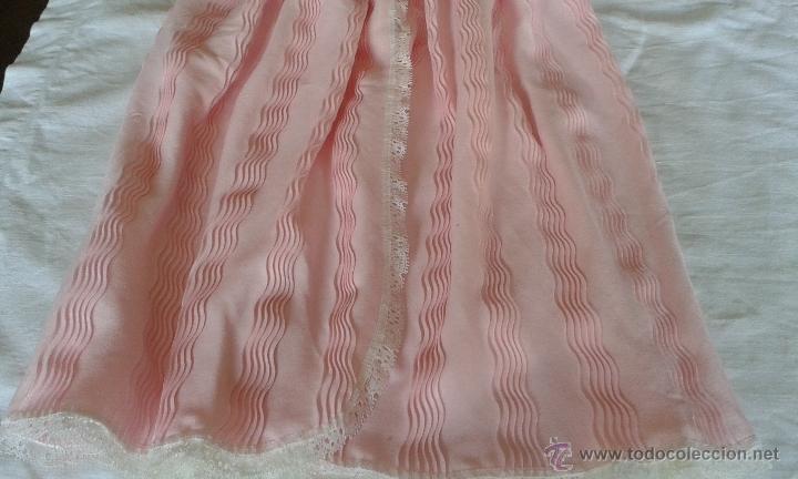 Antig&uuml;edades: BONITO CONJUNTO DE BEB&Eacute;: CAMISA Y FALDON. - Foto 3