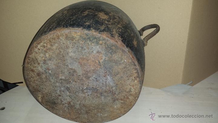 Antig&uuml;edades: OLLA ANTIGUA DE HIERRO - Foto 6