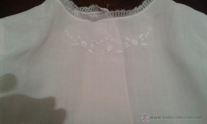 Antig&uuml;edades: LOTE DE SEIS CAMISITAS DE BEB&Eacute;. - Foto 3