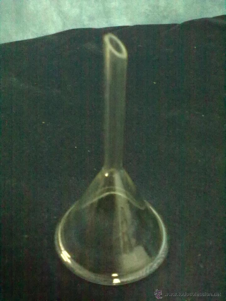 Antig&uuml;edades: EMBUDO CRISTAL - Foto 2
