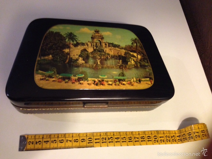 Antig&uuml;edades: Alhajero/joyero con musica