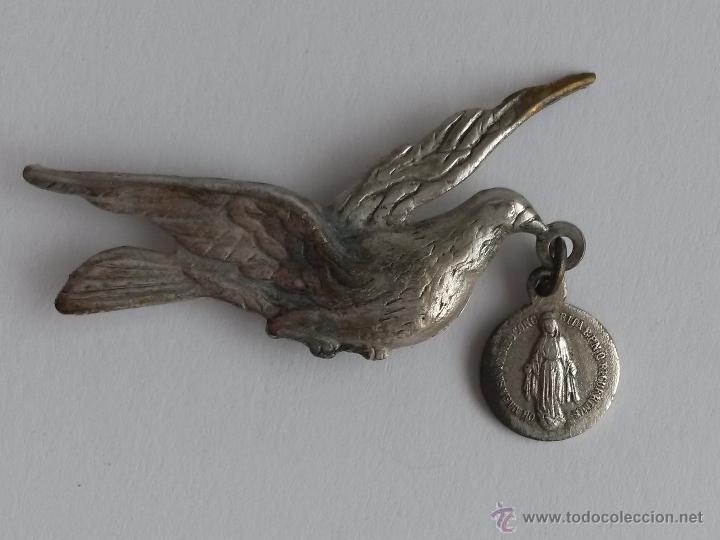 Antig&uuml;edades: Pin de alfiler , con vergen de 3,8 x 1,8 cms - Foto 3