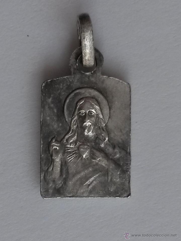 Antig&uuml;edades: medalla, virgen y corazon de jesus de 1,7 x 1 cms - Foto 2