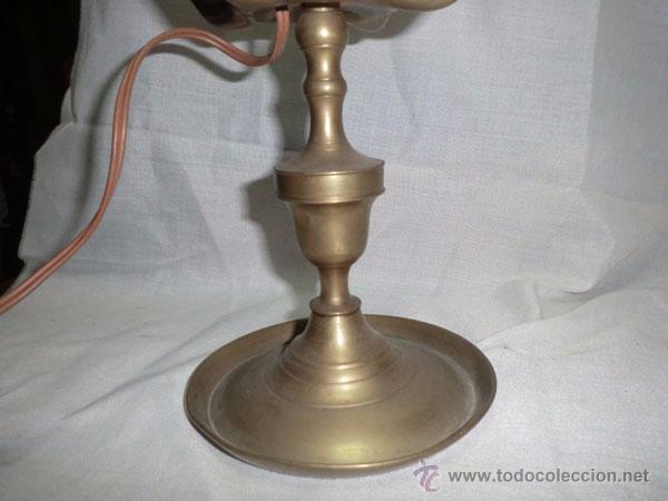 Antig&uuml;edades: VEL&Oacute;N - L&Aacute;MPARA DE ACEITE DE BRONCE CON 4 LUCES ELECTRIFICADA - FUNCIONA - Foto 4