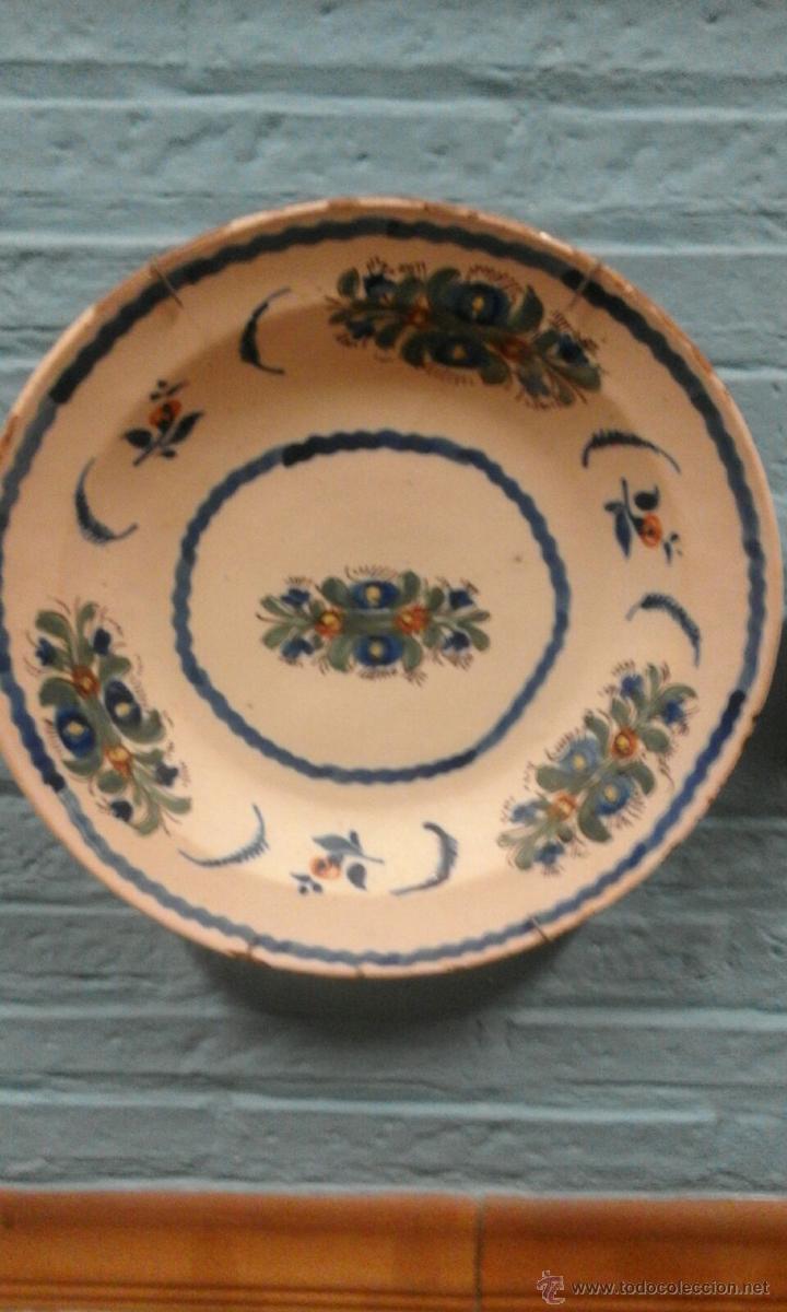 Antig&uuml;edades: bonito plato manises xix - Foto 1