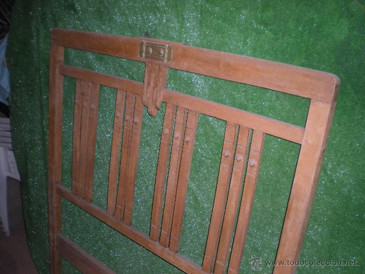 Antig&uuml;edades: Cabecero de cama en haya para cama de 105 - Foto 2