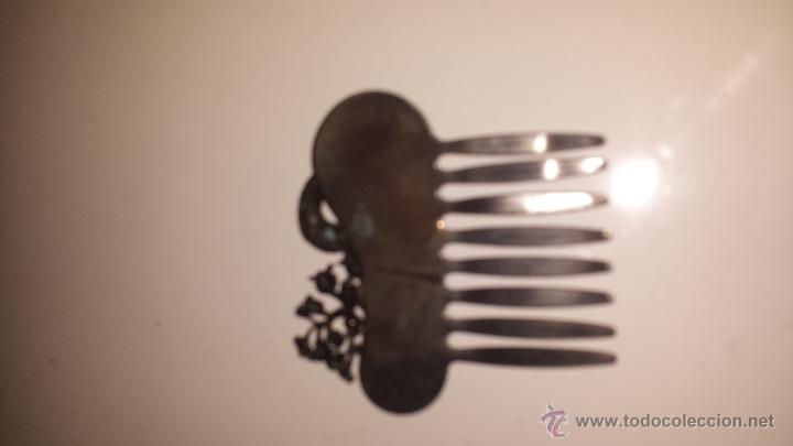 Antig&uuml;edades: PEINETA METAL - Foto 2