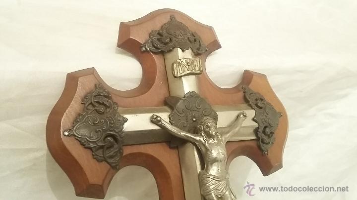 Antig&uuml;edades: Antiguo crucifijo franc&eacute;s. - Foto 3
