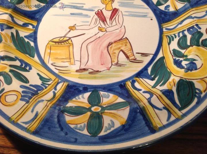 Antig&uuml;edades: PLATO DE MANISES PERSONAJE - Foto 3