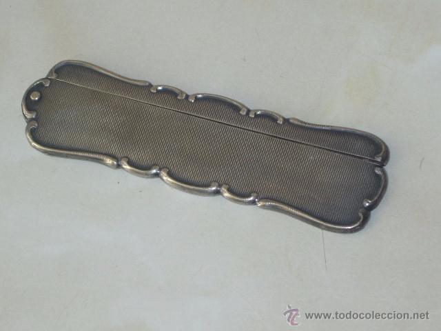 Antig&uuml;edades: EMBELLECEDOR DE PEINE DE BOLSILLO REPUJADO. - Foto 3