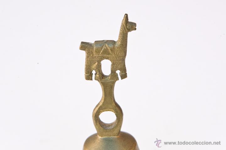 Antig&uuml;edades: BELLISIMA Y ANTIGUA CAMPANA DE BRONCE PERUANA. - Foto 2