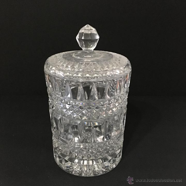 Antig&uuml;edades: -BOMBONERA DE CRISTAL TALLADO - Foto 1