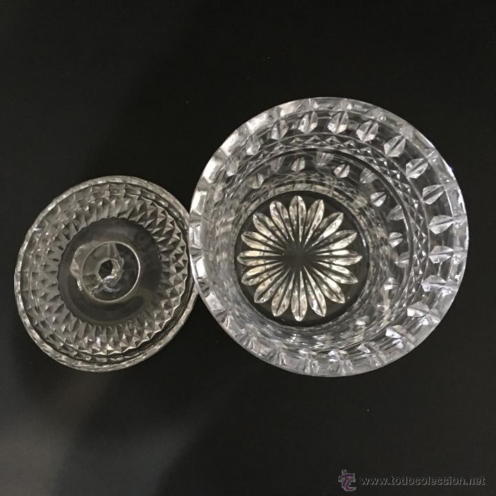 Antig&uuml;edades: -BOMBONERA DE CRISTAL TALLADO - Foto 3