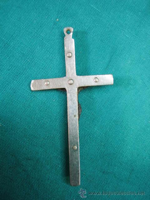 Antig&uuml;edades: Cruz en metal 6,5 cm - Foto 2