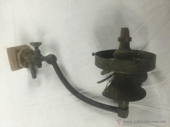 Antig&uuml;edades: aplique de gas siglo XIX - Foto 1