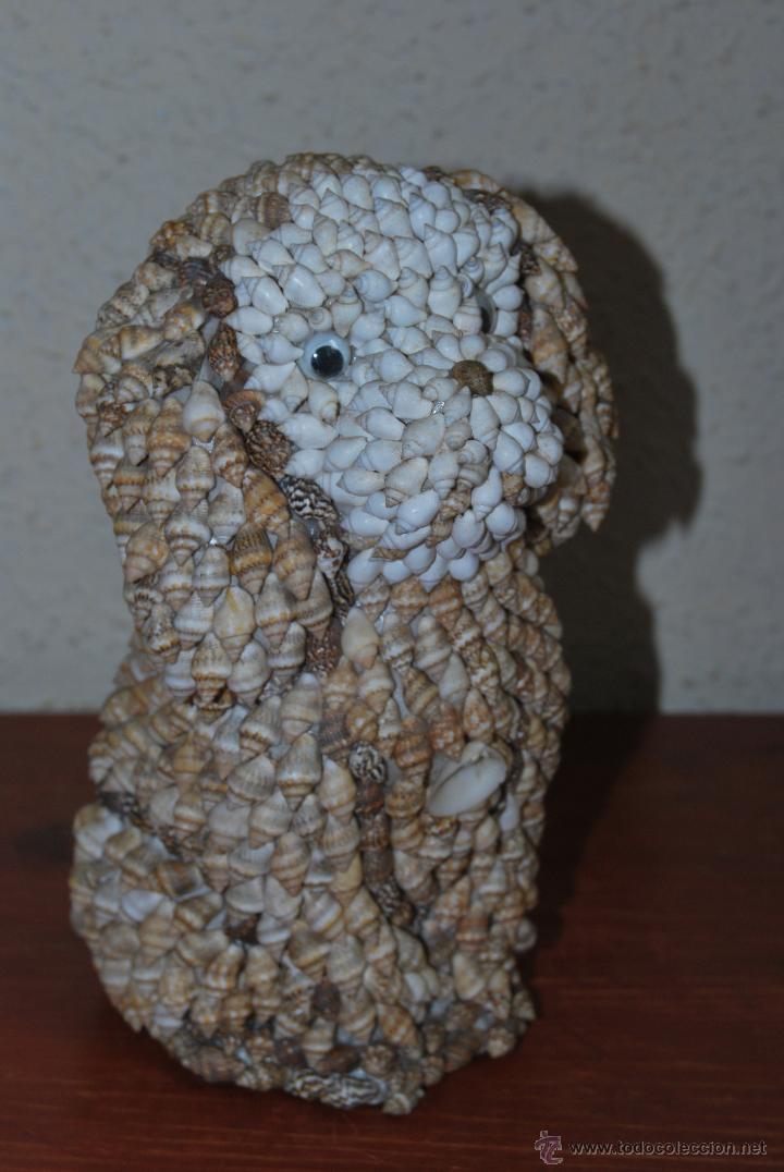 Antig&uuml;edades: FIGURA DE PERRO REALIZADA CON CARACOLAS - CONCHAS - Foto 5