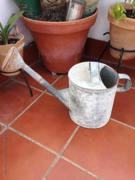 Antig&uuml;edades: ANTIGUA REGADERA A&Ntilde;OS 40 - Foto 1