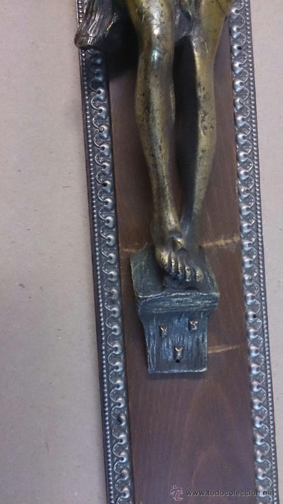 Antig&uuml;edades: Cruz en madera con cristo en bronce - Foto 4