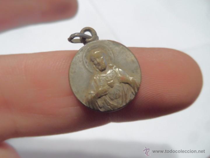 Antig&uuml;edades: medalla religiosa regina decor carmeli - Foto 2