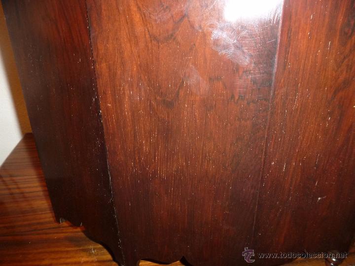 Antig&uuml;edades: RINCONERA DE MADERA CON PUERTA PARA COLGAR - Foto 12