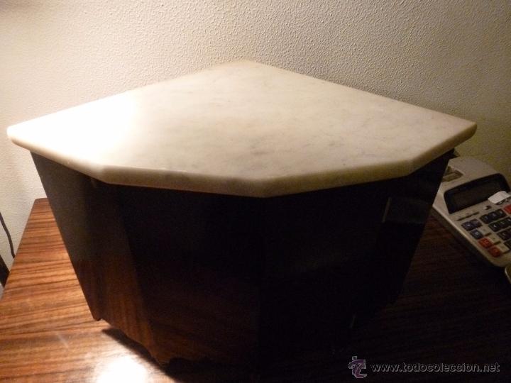Antig&uuml;edades: RINCONERA DE MADERA CON PUERTA PARA COLGAR - Foto 15