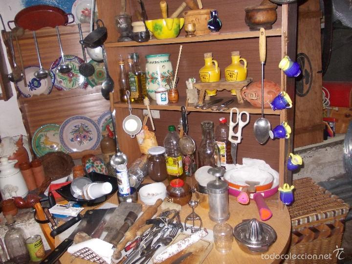 Antig&uuml;edades: adornos de cocina de barro
