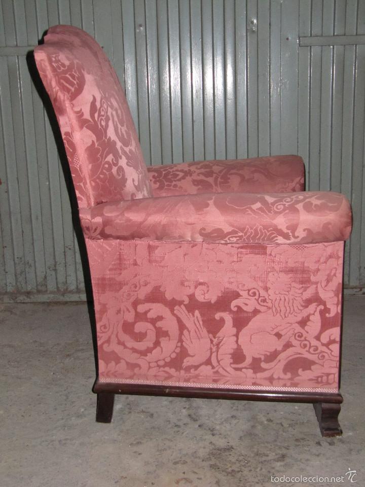 Antig&uuml;edades: SILLON BUTACA CON TELA ADAMASCADA - Foto 2