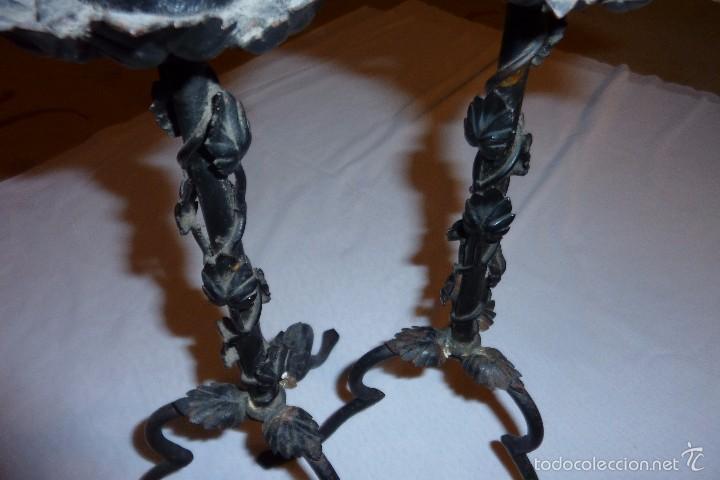 Antig&uuml;edades: Pareja de portavelas/candelabros. - Foto 3